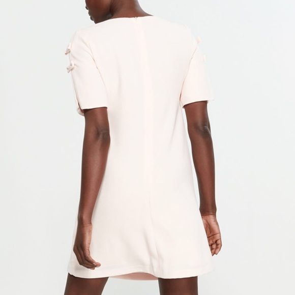 Vince Camuto Women’s Light Pink Dress NWT Size 8 - Picture 2 of 4